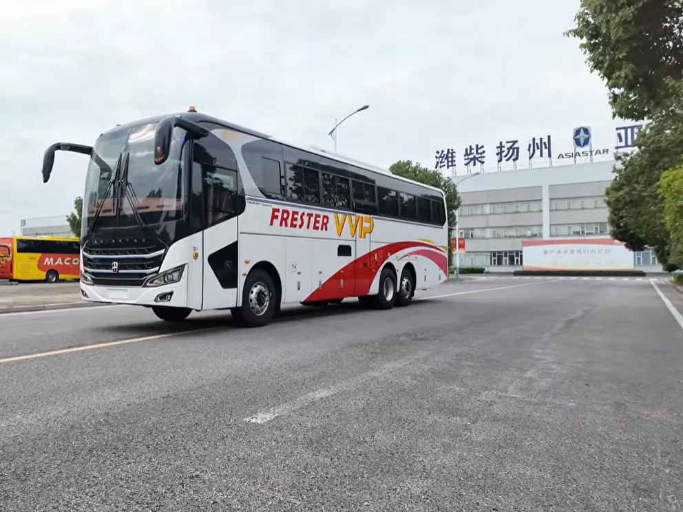 YAXING YBL6130T Bus afsendt til Tanzania